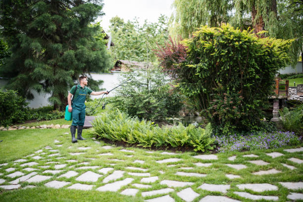 Best Wildlife Control Services  in Amherst, WI